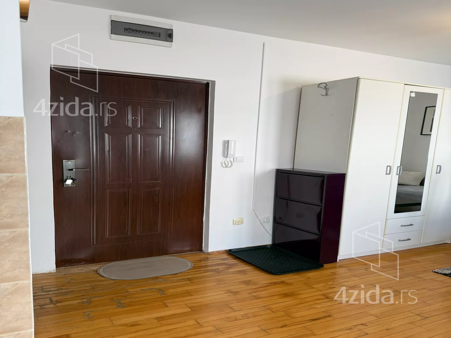 Garsonjera | 4zida