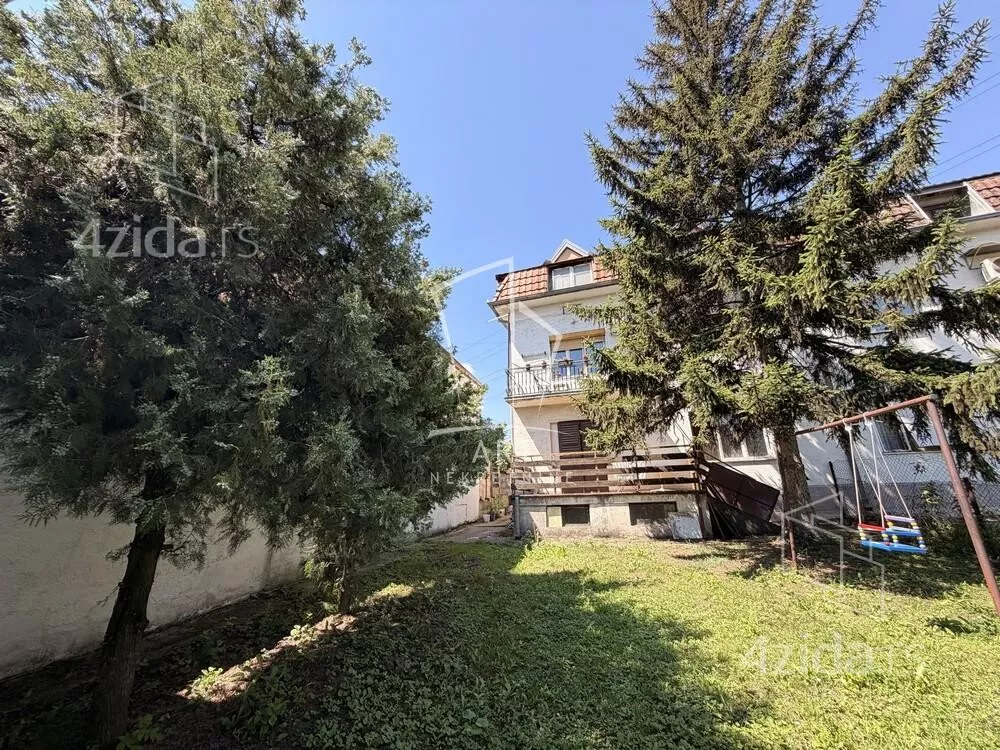 3-etažna kuća | 4zida