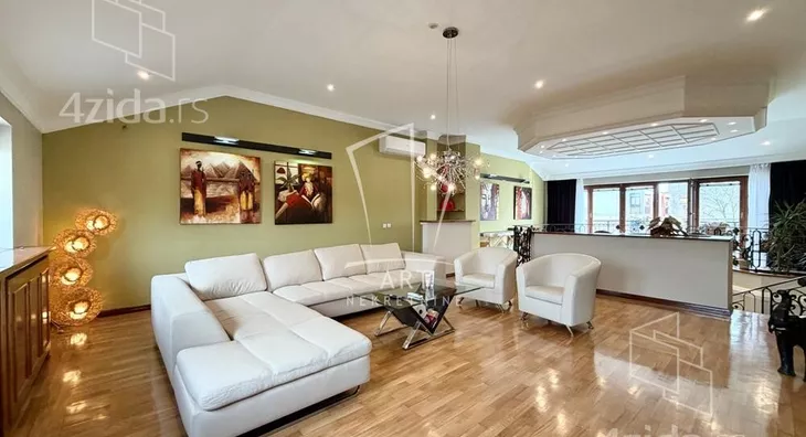 Petosoban stan | 4zida