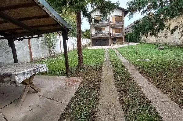 Kuća | 4zida