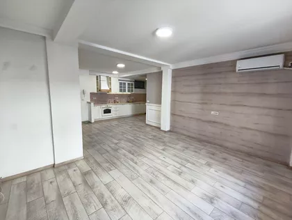 7.Juli 38 | 4zida.rs