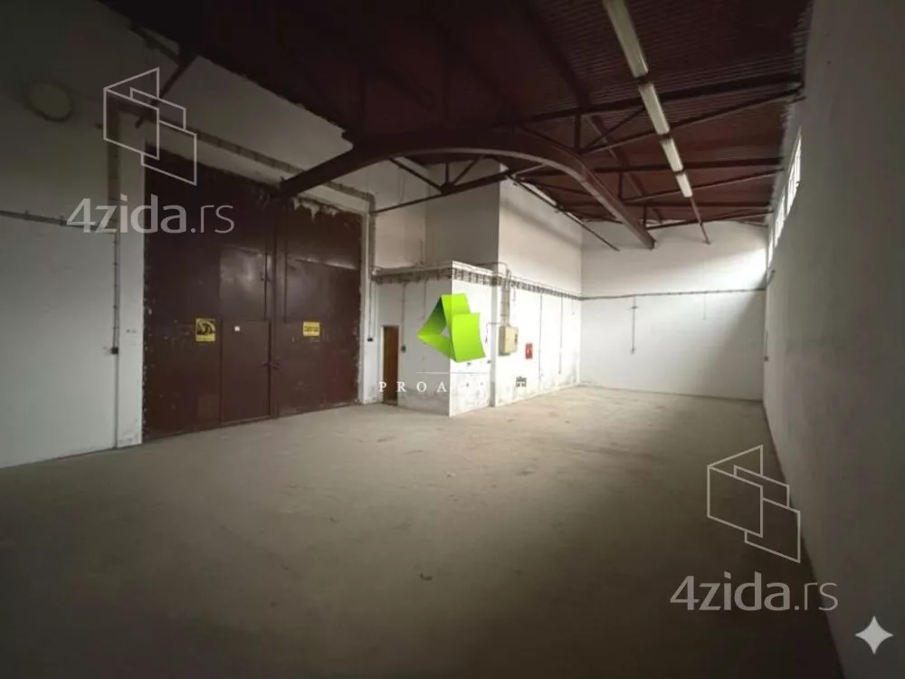 Poslovni prostor | 4zida