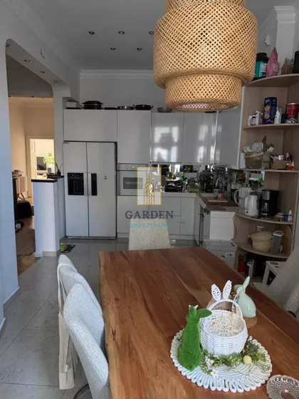 Strahinjića Bana | 4zida.rs