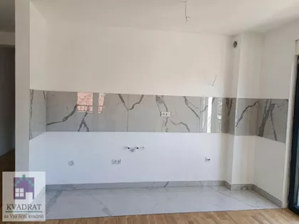 Obrenovac  | 4zida.rs