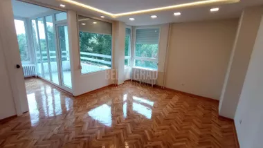 Jovana Stojsavljevića