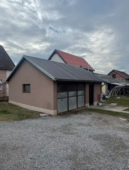 Pere Jovanovića Komirićanca 55/1 | 4zida.rs