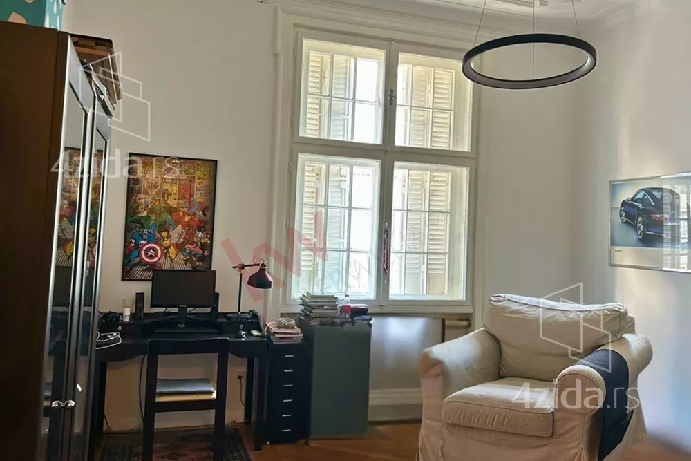 Petosoban stan | 4zida