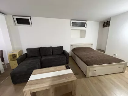 MAKEDONSKA | 4zida.rs