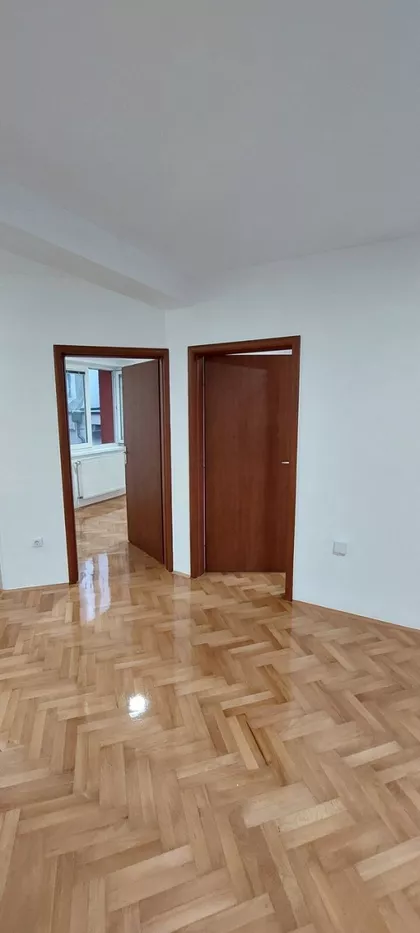 Vašarište | 4zida.rs