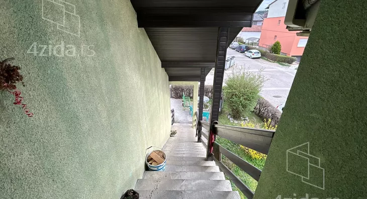 3-etažna kuća | 4zida