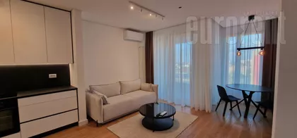 KALENIĆ PIJACA | 4zida.rs