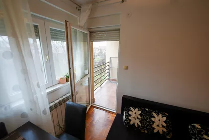 Mitrovdanska | 4zida.rs