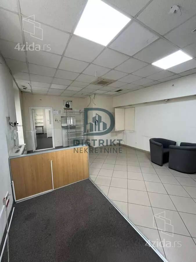 Poslovni prostor | 4zida