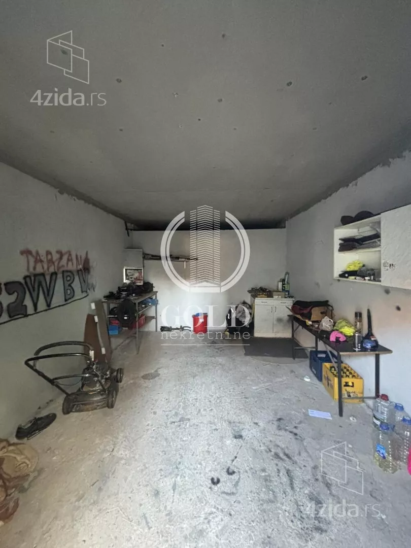3-etažna kuća | 4zida