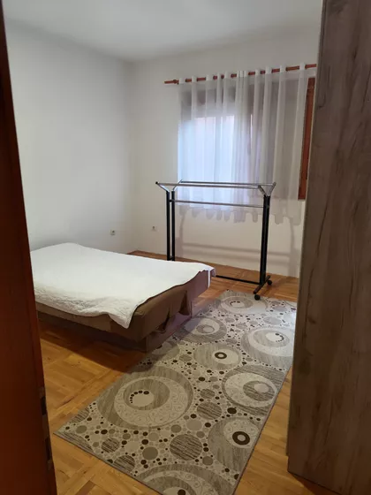 Albera Kamija 23 | 4zida.rs