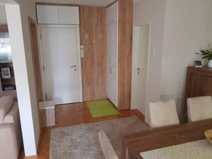 Nikole Tesle 47 | 4zida.rs