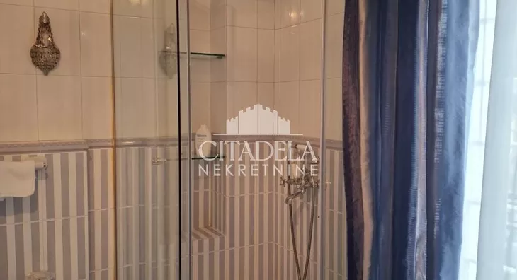 4-etažna kuća | 4zida