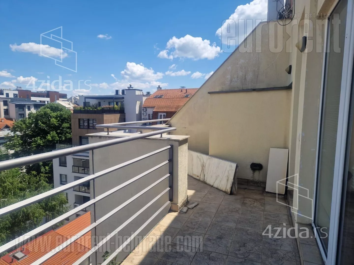 Šestosoban stan | 4zida