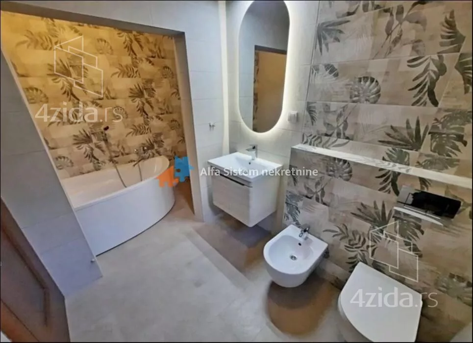 Petosoban stan | 4zida
