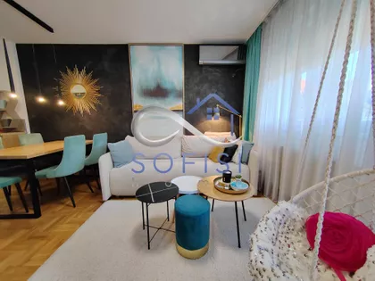 Svetojovanska | 4zida.rs