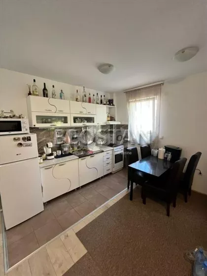 Zivka Petrovica | 4zida.rs