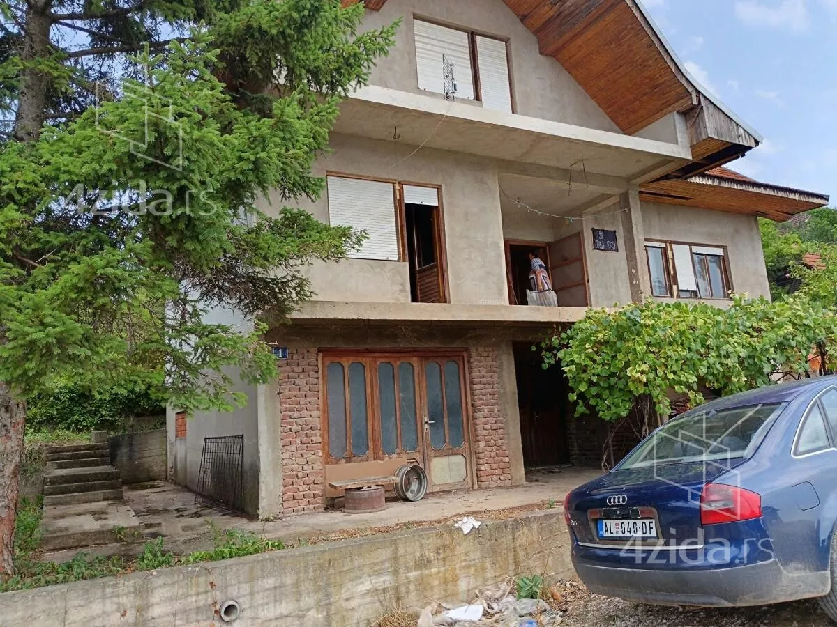 Kuća | 4zida