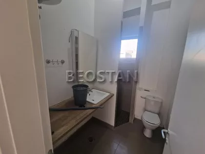 Sremska | 4zida.rs