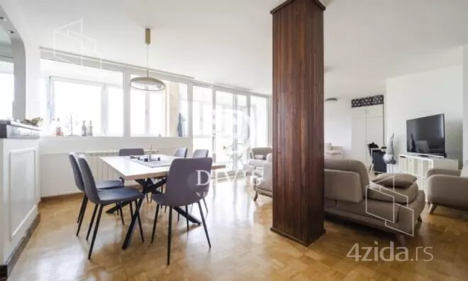 Četvoroiposoban stan | 4zida