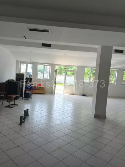 Ugrinovački put | 4zida.rs