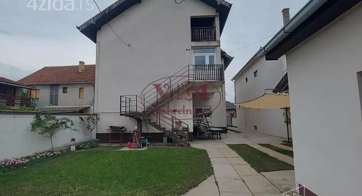 Kuća | 4zida