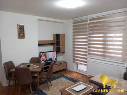 BRAĆE RIBNIKAR | 4zida.rs