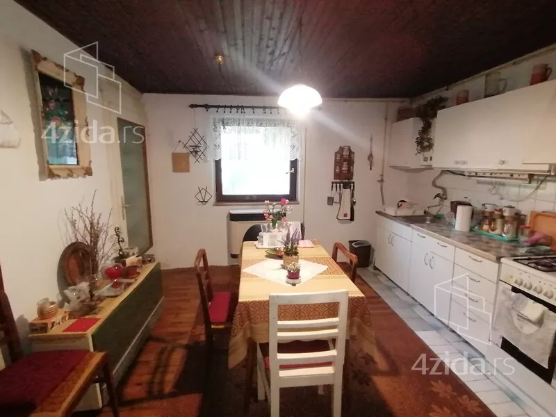 Kuća | 4zida