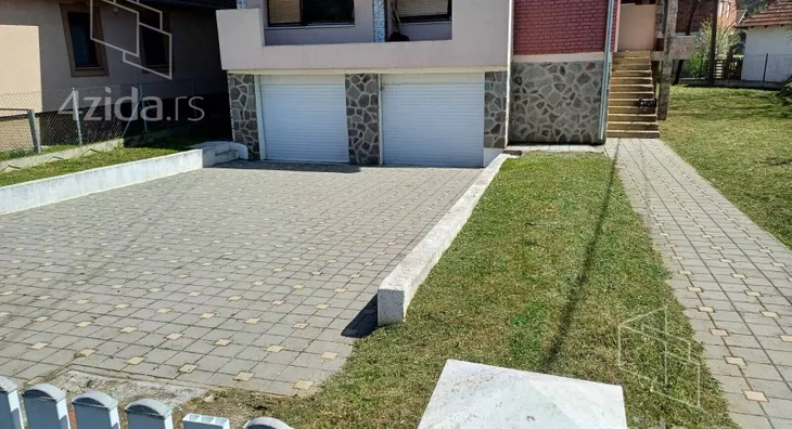 3-etažna kuća | 4zida