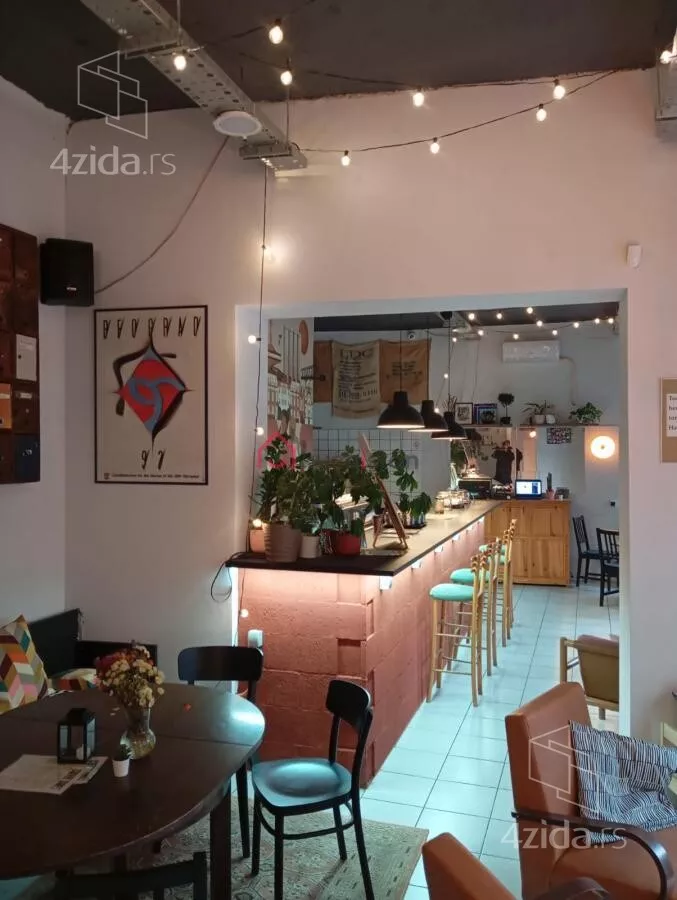 Ugostiteljski objekat | 4zida