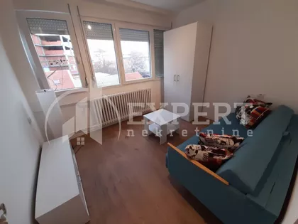 Cara Dušana | 4zida.rs