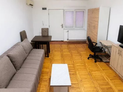 Skerlićeva 33 | 4zida.rs