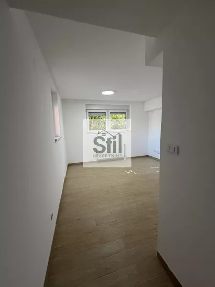 Veternička Rampa | 4zida.rs