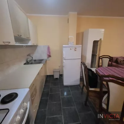 Cara Dušana | 4zida.rs