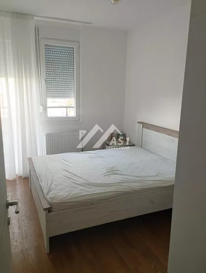 Petefi Šandora | 4zida.rs