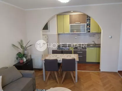 Cara Dušana | 4zida.rs