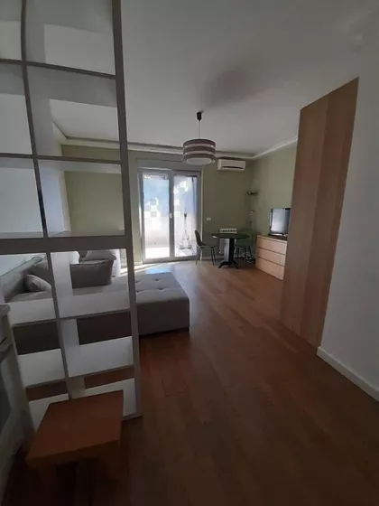 Paštrovićeva 61 | 4zida.rs