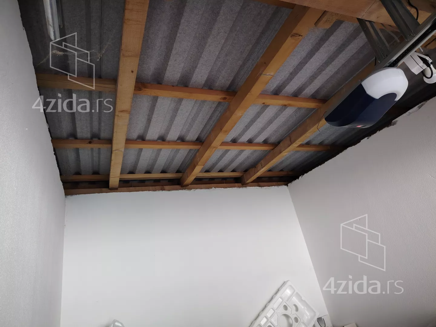 Garaža | 4zida