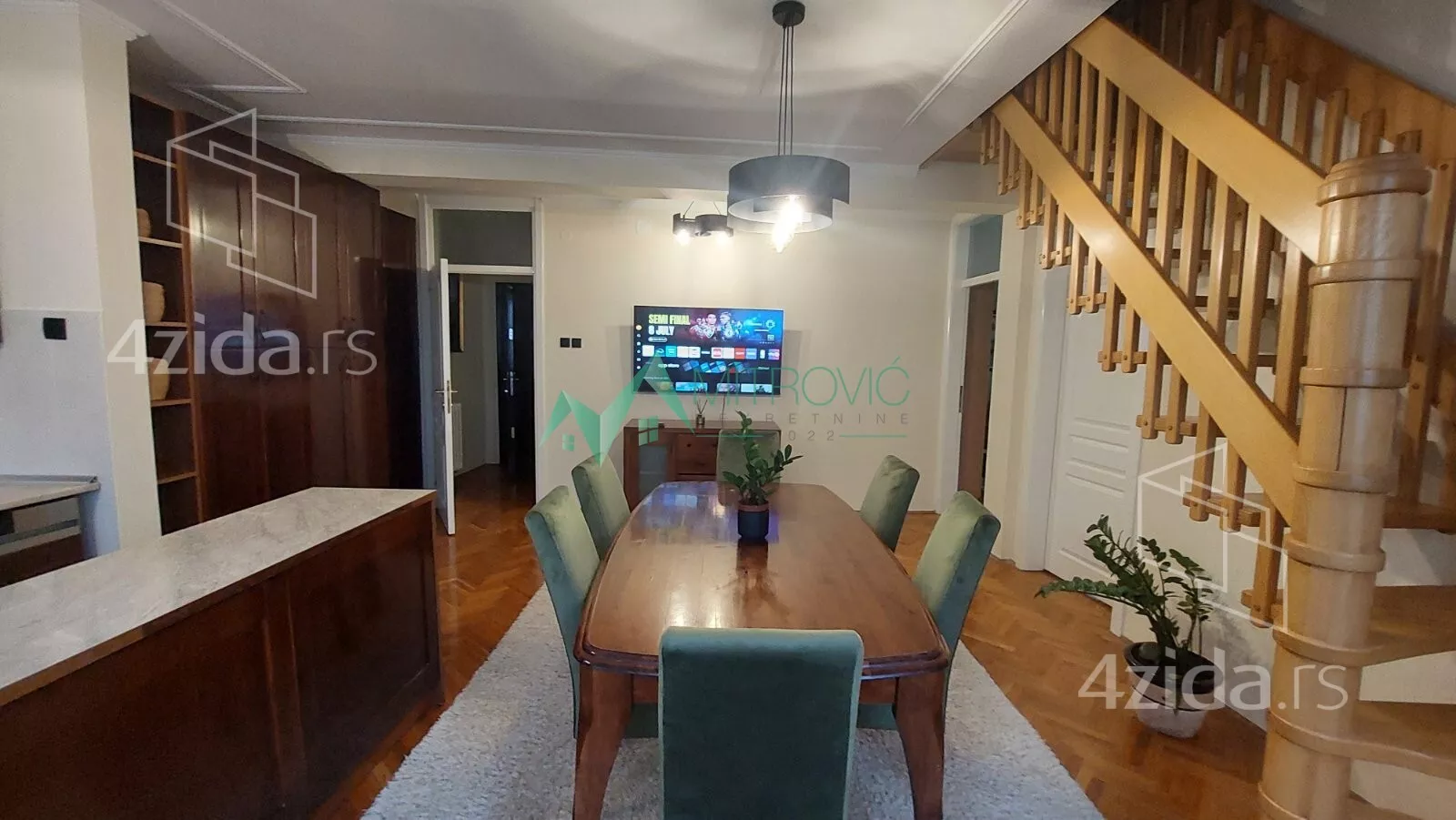 Troiposoban stan | 4zida