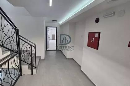 Dom Zdravlja | 4zida.rs