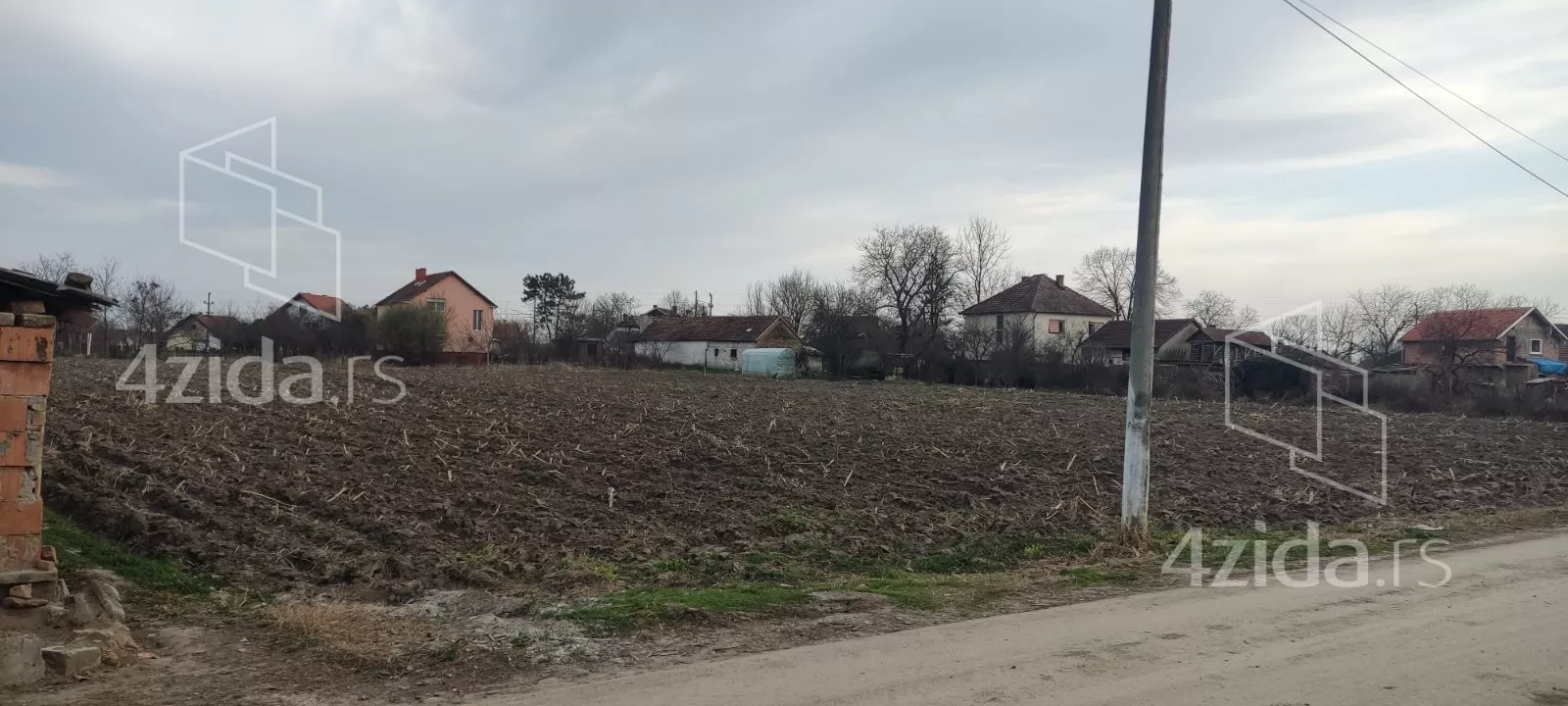 Građevinsko zemljište | 4zida