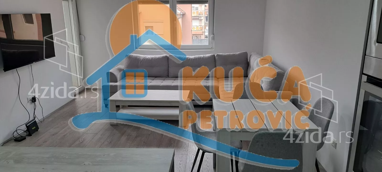 Dvoiposoban stan | 4zida