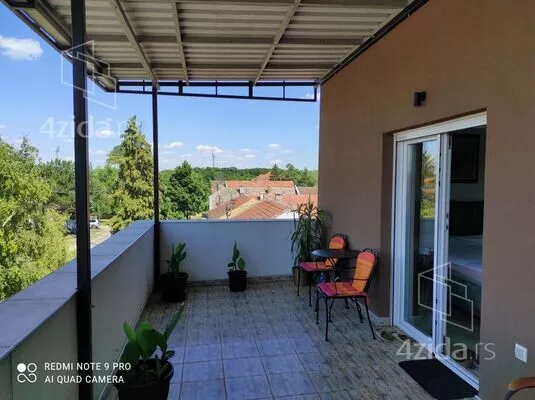 Šestosoban stan | 4zida