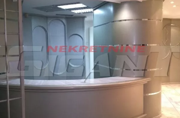Lokal | 4zida