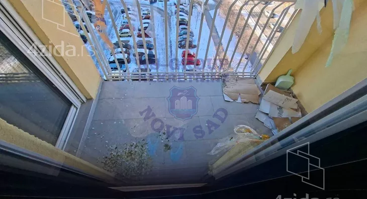 Petosoban stan | 4zida