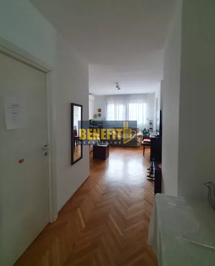 Krunski Venac | 4zida.rs